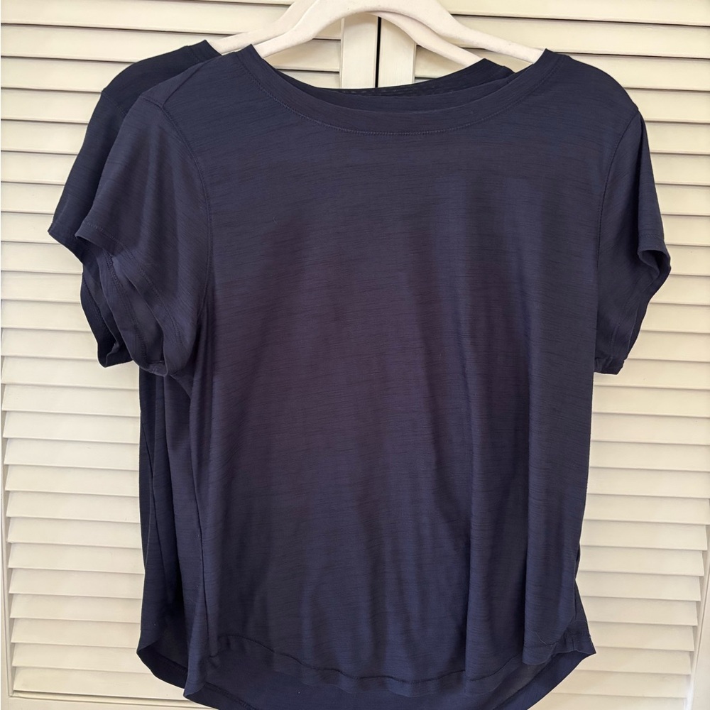 • old navy active shirts (set of two) | l •